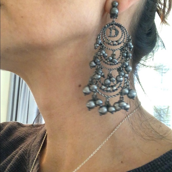 Authentic DIOR chandelier ear rings -gunmetal - Picture 7 of 8